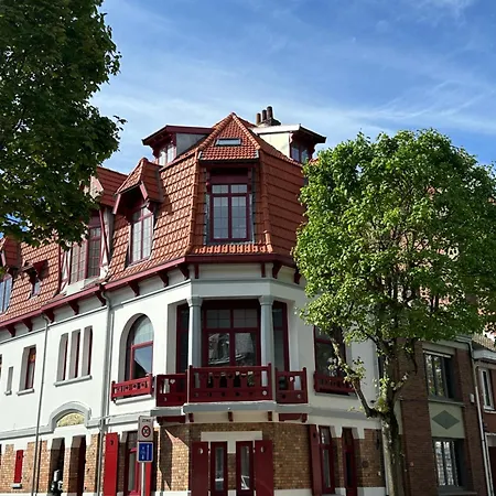 De Charme Avec Balcon - Les Iris